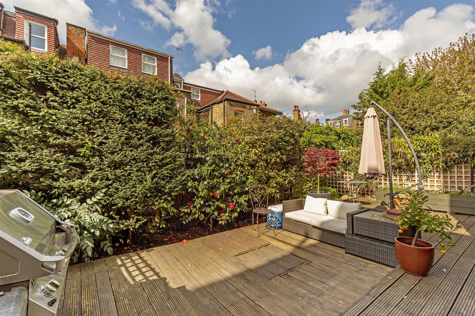 Riverview Gardens, SW13 James Anderson South West London Estate Agents